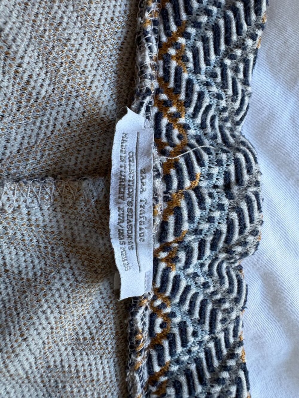 patterned micro shorts - Picture 2 of 2